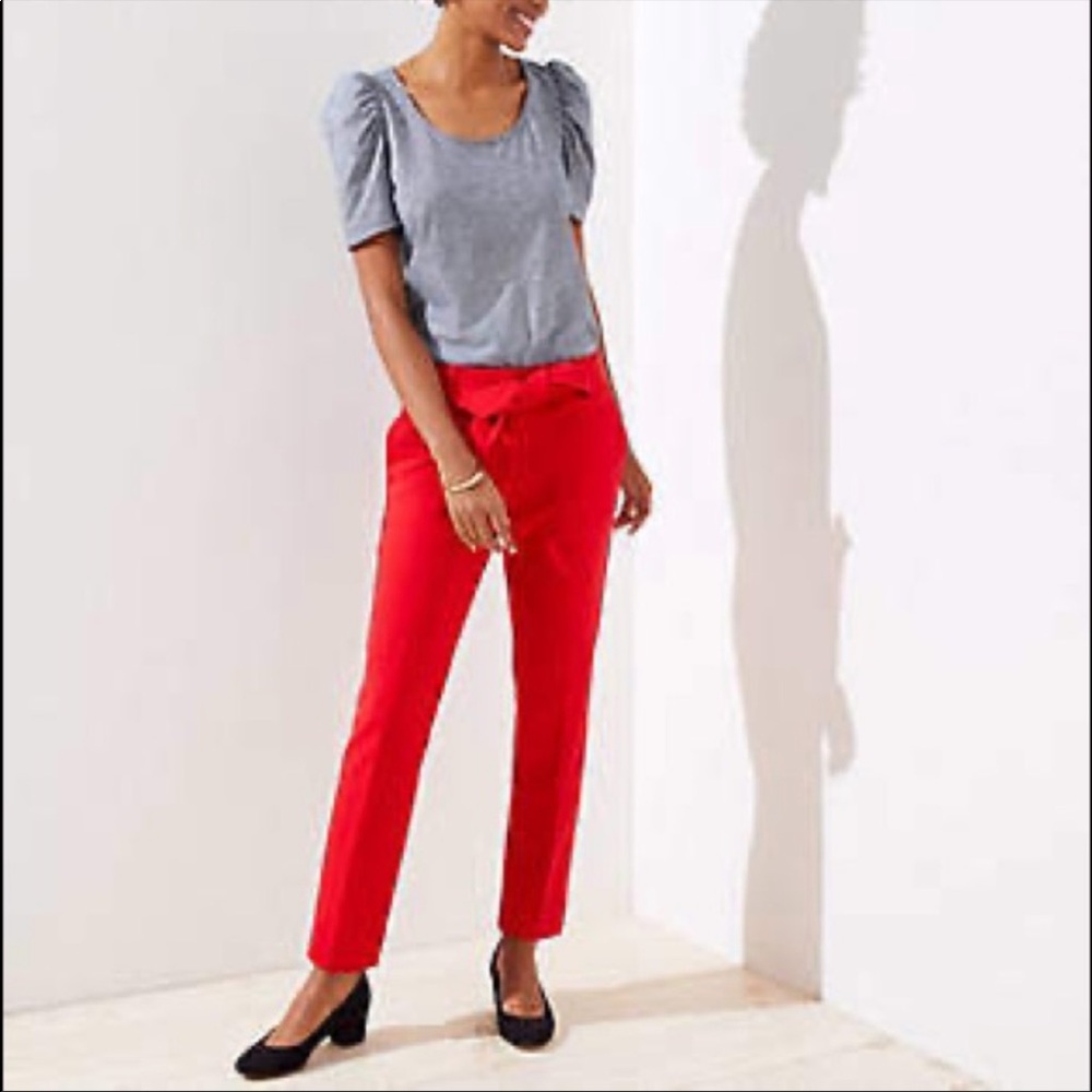 Sleek red LOFT pants❤️